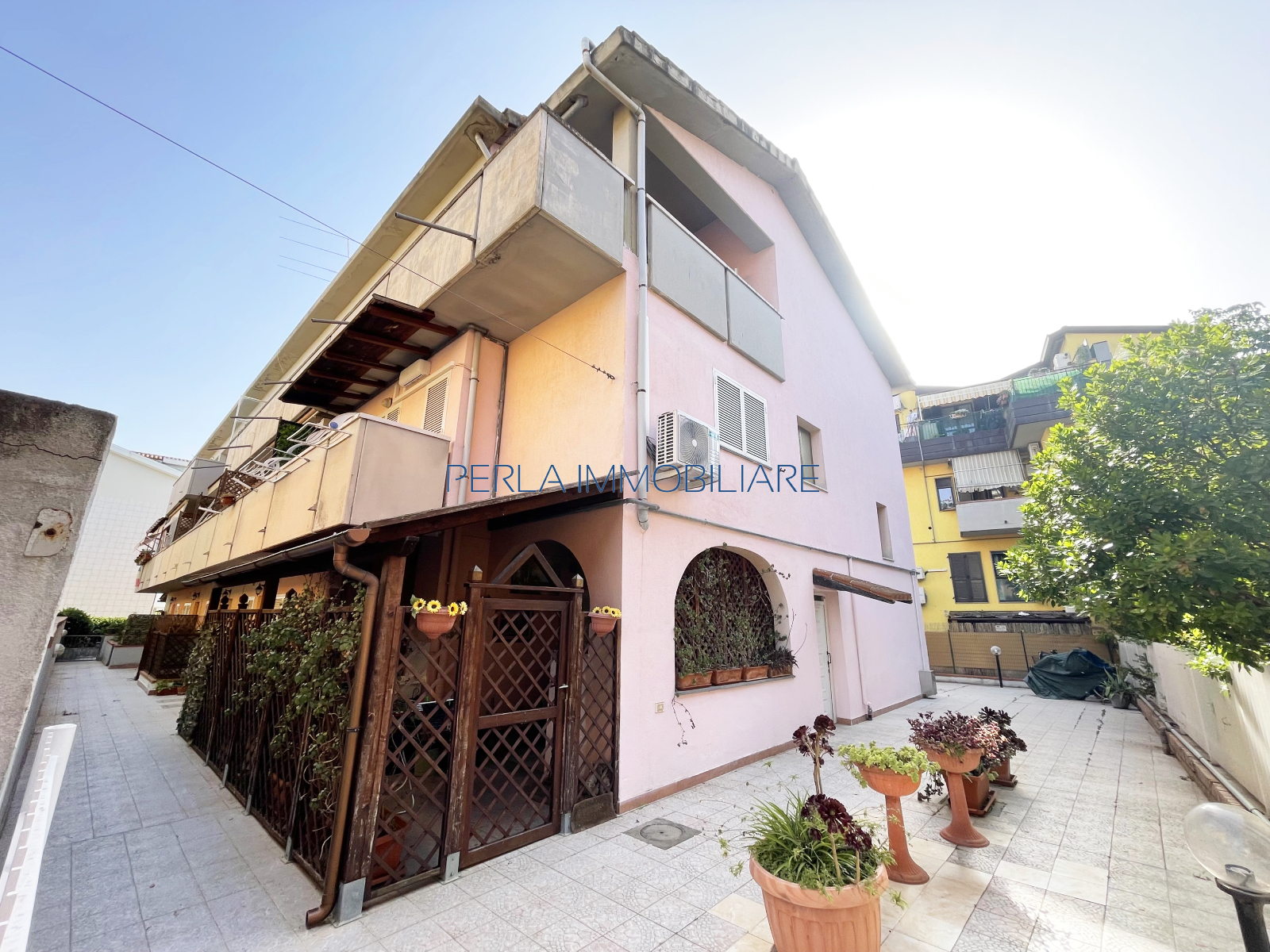 Zona Europa - Mansarda di 54 mq con terrazzo. Euro 53.000