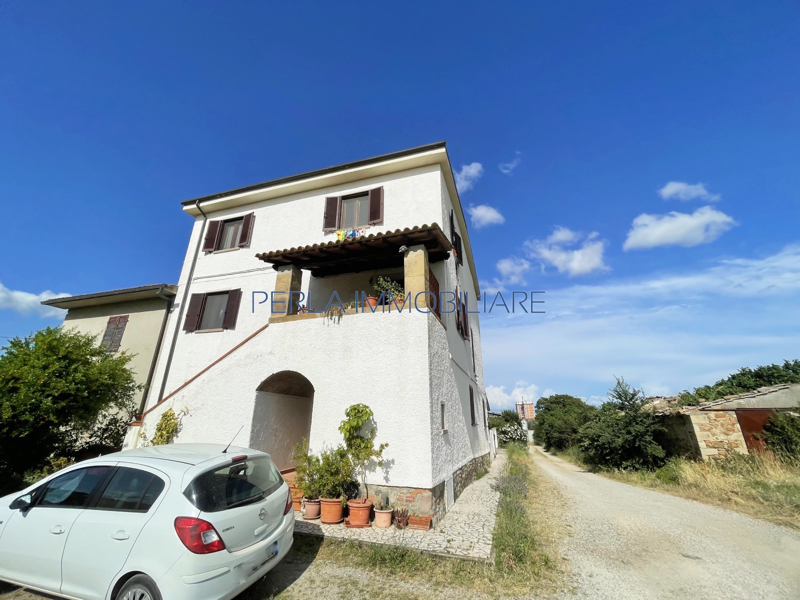 ZONA RIBOLLA - appartamento indipendente. Euro 120.000
