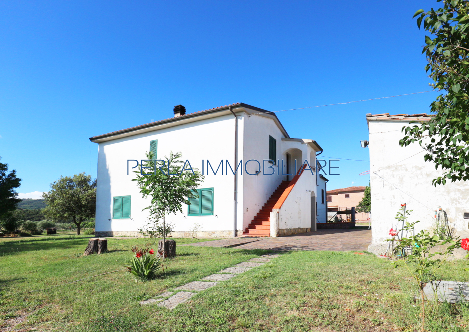 Zona Montenero/Castel del Piano - Azienda agricola di 15 ettari. Euro 270.000
