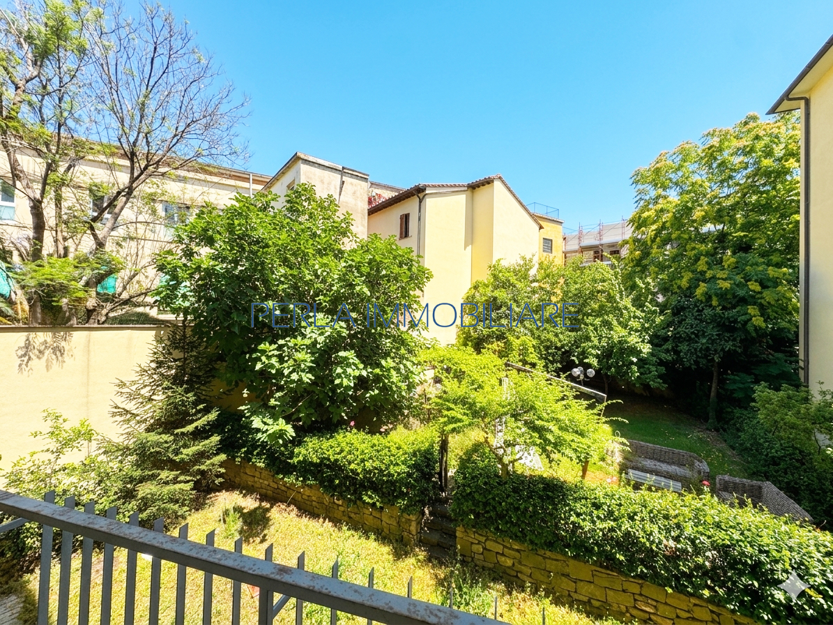 ZONA CENTRO STORICO - 4 VANI 120 MQ. Euro 250.000